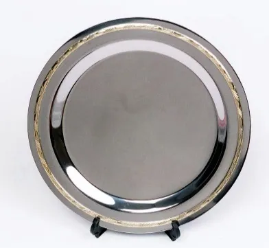 plato-homenaje-redondo-moldura-trenzada-alpaca-nevey